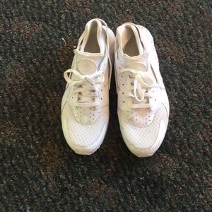 Nike huarache runs men’s US size 13
